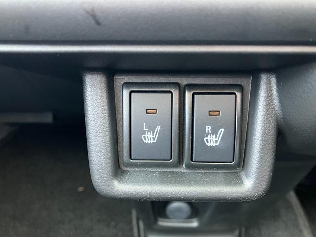 両席シートヒーター