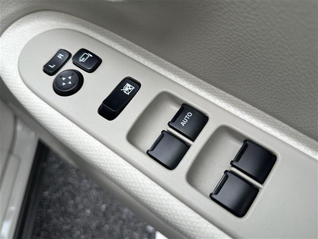 買取直販のダイレクト販売のためお得な価格になっております。気になる車はまずはお気に入り登録をお願いいたします！