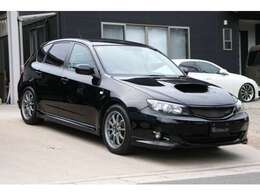 変な社外ホイールが付いていたのですぐに捨てておきました。代わりにプロドライブホイールを寄贈しておきました。