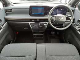 周囲が広く見わたせて、車両感覚もつかみやすいです！