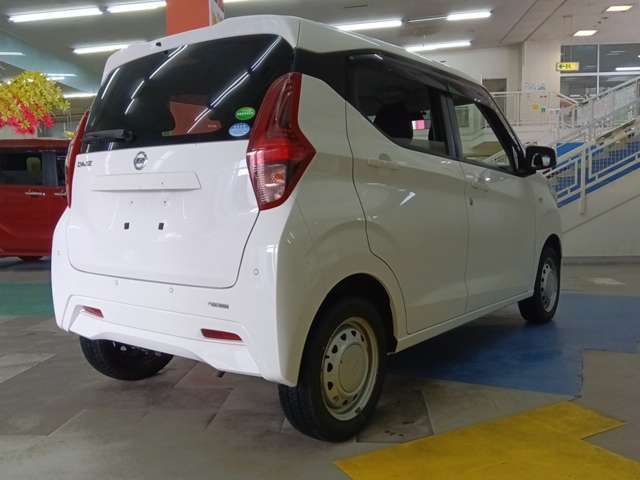 お電話いただければお車のキズの有無等、気になるところもお伝えできますヨ！