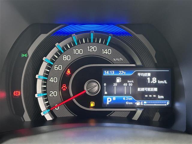 【スピードメーター】メーターがシンプルで見やすく運転しやすいですね！
