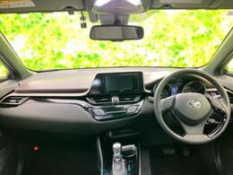 「この車の写真をもっと見たい」「状態が気になる」「この装備はついている？」どんな小さな疑問でもお気軽にお問い合わせください！