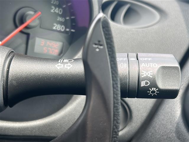 店舗にて現車の確認もいただけますので、お電話で在庫のご確認の上、是非ガリバー黒部店までご来店くださいませ！！！