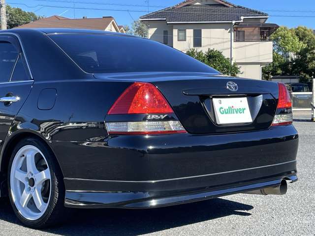 【GTパーツ】マフラー・車高調・AW・エアロなどなど・・・　GTスポーツカーならではの各種パーツ取付もスタッフにご相談ください。