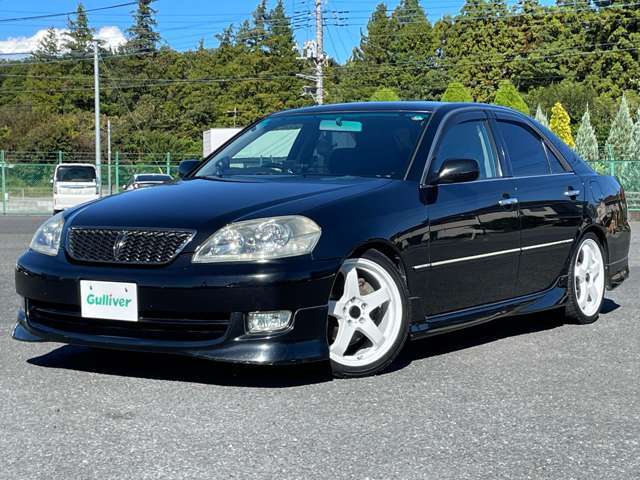 【拠点工場の設備】拠点のガリバー関東商品化センターは、車検・整備はもちろん板金・クリーニング設備までを網羅。大型設備でスポーツカー選びをサポート致します。