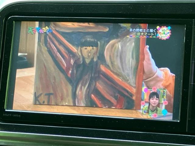 WECARSの店舗にはキッズコーナーがございます！お子様連れのお客様もごゆっくり車選びをお楽しみいただける空間です！