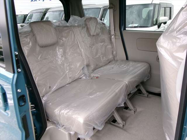 【各種ディーラーオプション取扱店】新車・届出済未使用車に必要不可欠なアクセサリーオプションも全品対応可能！マット・バイザー・コーティング等の各種ディーラーオプションも全般取り扱っております！