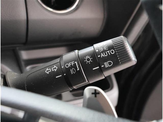 アツミモータースでは人気の中古車を常時1500台展示！掲載車両以外にも当社ホームページにて検索できます！