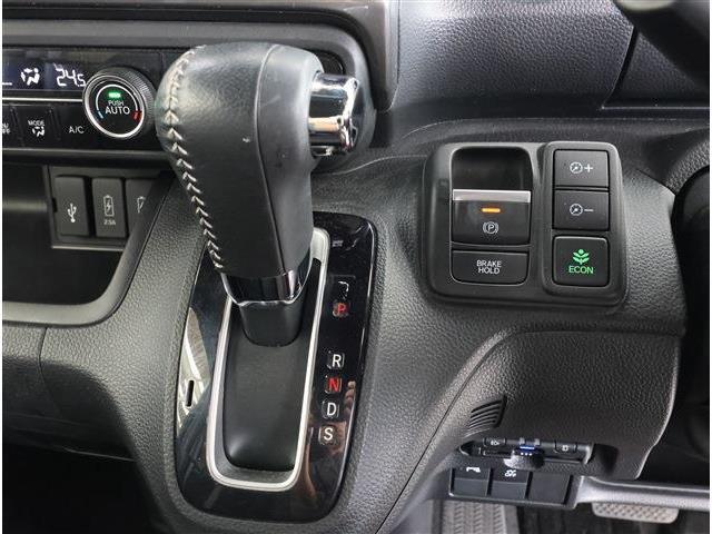 アツミモータースでは人気の中古車を常時1500台展示！掲載車両以外にも当社ホームページにて検索できます！