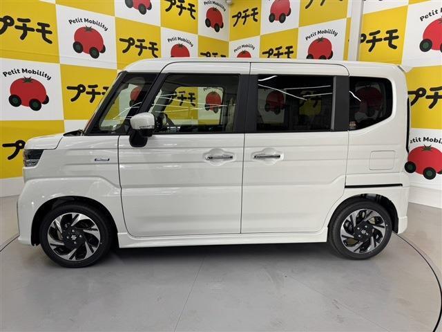 これからお車を購入し長くカーライフを楽しんで頂きたいと思い、当社スタッフは、そんな様々なお客様と安心して、楽しめるカーライフを一緒に考えてご提案させて頂いております