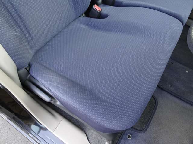 シート座面も綺麗なコンディションでございます♪