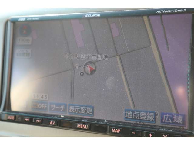 北海道運輸局認証工場完備！認証工場の資格を保持してなければブレーキ・エンジン・ミッション等を整備する事は違法です。弊社では整備士3名在籍、アフターこそが一番重要というポリシーで営業しております。