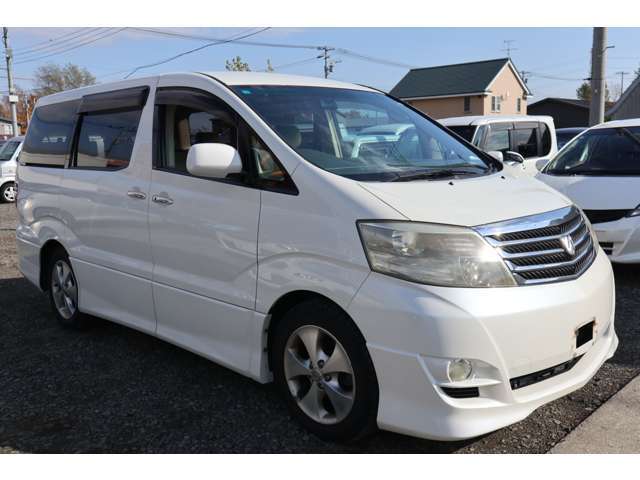 『低走行・格安良質車専門店』車は何かとお金がかかるもの、できる限りローコスト・長くお乗り頂くのがカーライフプランナーの私どもの仕事だと思います！修復歴やメーター不正に関しても厳重にチェックしています！