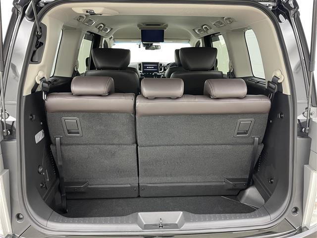 【トランク】『トランク周辺』の画像になります。写真の内容に関してご不明点、ご質問等がございましたらお気軽にガリバー店舗までお問い合わせください。