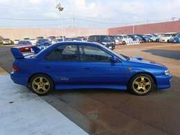 ☆5速MT☆555スバルWRCリミテッドエディション☆Defi追加メーター（油温・油圧・ターボ計）☆ラムコブースト計☆ピポットステンプコントローラー☆ルーフベンチレーション☆社外マフラー☆