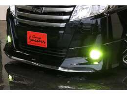 ■ノアが新しく入庫致しました！モデリスタエアロが装着されております！フォグランプも流行りのカラーの物が装着されております！追加カスタムも可能です！お気軽にお問い合わせください！