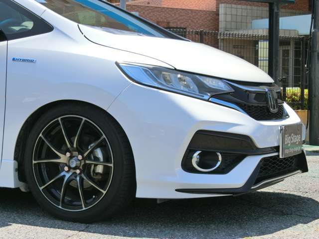 カーセンサーアフター保証対象車です。保証範囲は350項目以上！しっかり保証！充実のロードサービス！ぜひ、ご検討ください！詳しくはスタッフまで！