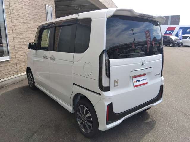 ☆4WD☆現行モデル☆両側パワスラ☆スマホ連携DA☆Bluetooth☆バックカメラ☆CD/DVD再生☆前後ドラレコ☆アダプティブクルーズ☆ホンダセンシング☆Wシートヒーター☆アップルカープレイ☆