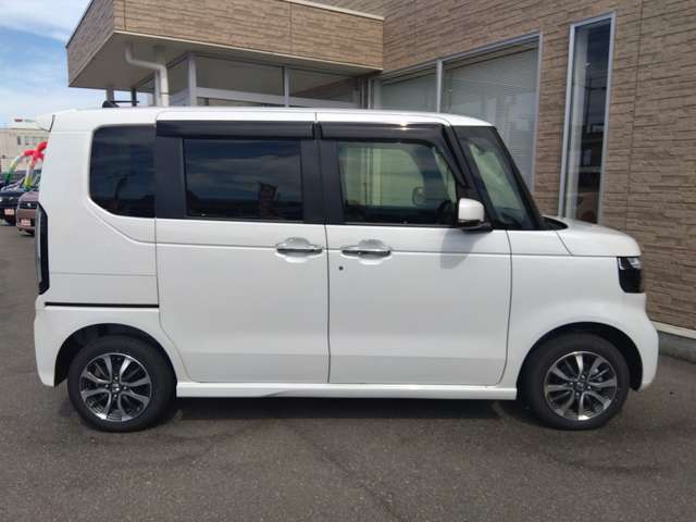 ☆4WD☆現行モデル☆両側パワスラ☆スマホ連携DA☆Bluetooth☆バックカメラ☆CD/DVD再生☆前後ドラレコ☆アダプティブクルーズ☆ホンダセンシング☆Wシートヒーター☆アップルカープレイ☆