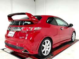 ご購入からご納車後もサポートいたします！様々な購入方法お任せください！当店は損害保険代理店です。お客様にピッタリなプランをご提案いたします！
