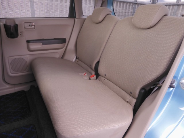 ◆室内は、シートクリーニングや各部の徹底した清掃を実施し、消臭・除菌処理を行っています。しかも、全ての差上で天然成分の薬剤にこだわり安心・安全へも配慮しています。