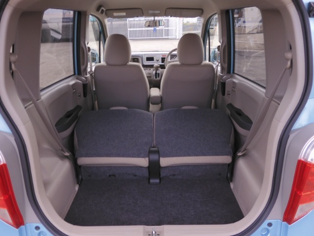 ◆リアシートを使用しない時はこの通り更に広々ラゲッジスペースの出来上がりです、たくさんの荷物が積み込み可能です！