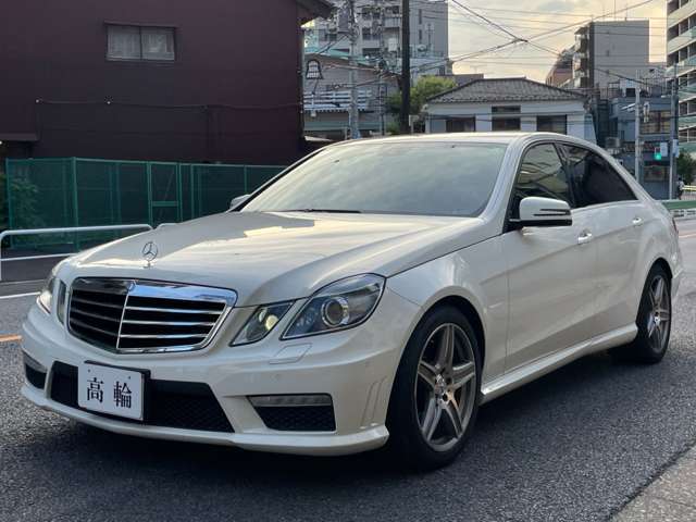 迫力ある佇まいです。