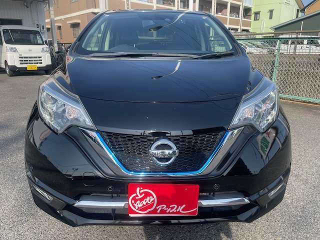 高品質な車両を低価格でお求めになれます！過走行・修復歴のひどい車両・程度の悪い車両などは店頭には並べておりませんので上質なお車のみを展示販売しております！