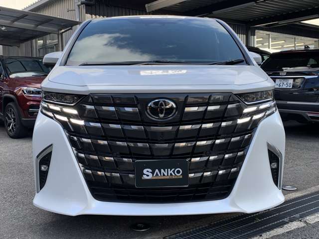 ◆ハイクオリティーな中古車をお探しなら、SANKO AIR PORT『 プレミアムカーを神戸本店 』へぜひ！皆様のご来店・お問合せをお待ちしております！！◆サンコーエアポートTEL：078-803-8345