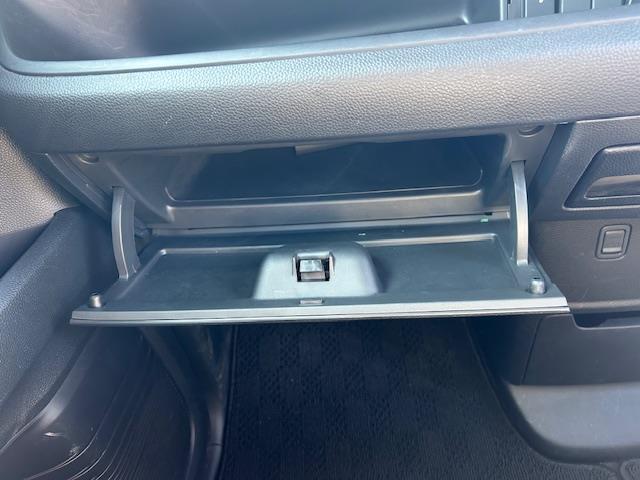【リア外装】現車の確認はお電話でも承っております。【セレナ/ヴォクシー/ノア/エスクァイア/ステップワゴン/エスティマ/エルグランド/デリカ/アルファード/ヴェルファイア/ランクル/プラド】