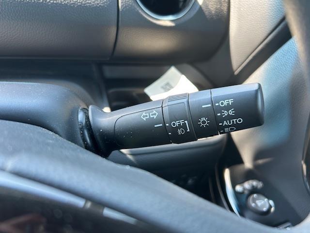 ◆オートライト【オートライトなのでライトのつけ忘れを気にすることなく運転が出来ます。】