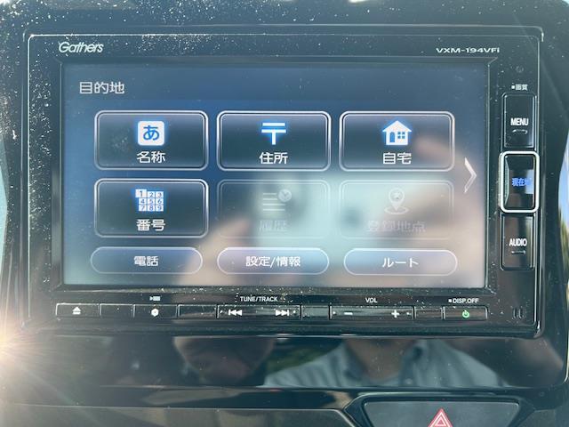 ◆純正ナビ【音楽プレイヤー接続可能。バラエティー性に富んだ装備なので道案内だでなくドライブを楽しくさせてくれます】
