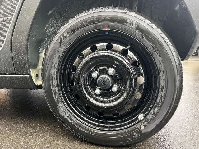 ☆車の保険は買ったところで加入するのがベストです。保険に関しても大手保険代理店をしておりますので安心してお任せください。不慮の事故の際も自社鈑金工場と連携して修理を進めてまいります☆