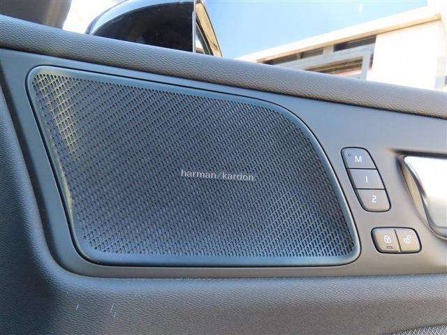後期モデル/1オーナー/harman/kardon/ナビTV/全周囲カメラ/CarPlay/BTオーディオ/スマキー/ヒーター付Pシート/LEDヘッド/オートHiビーム/Pアシスト/リアエアコン/禁煙車/記録簿/