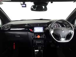 全国納車可能で御座います。納車方法及び費用に付きましては、気軽にコーディネーターまでご相談下さいませ。遠方のご納車際も我々がしっかりサポートさせて頂きます。お気軽にスタッフまでご相談下さいませ。