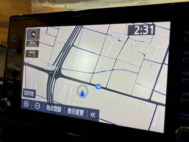 【純正ナビ】一体感のあるナビは、高級感ある車内を演出してくれます。Bluetooth再生などオーディオ機能も充実しておりますので、運転もより楽しめます♪