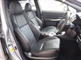 純正SDナビ☆バックカメラ☆黒革シート☆STIスタイルパッケージ☆トランクスポイラー☆OP18インチAW☆STIタワーバー☆ETC☆LEDヘッドライト☆サテンドアミラー☆アイサイト3☆レーダークルーズ