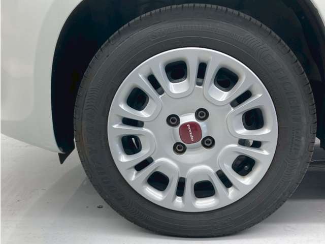 【GLIONグループ　GSQUARE広島】の車輌をご覧頂き、誠にありがとうございます。お客様にピッタリなお車を弊社スタッフがご案内させて頂きます。
