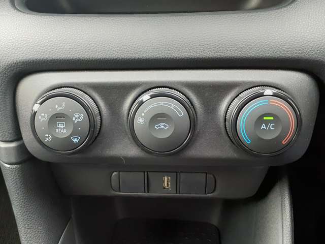 各種装備類の機能や使用方法については店頭でスタッフまでお尋ねください。