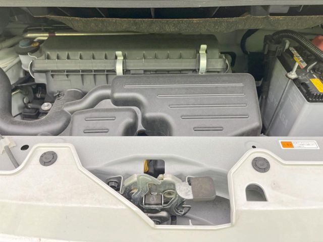 親切・丁寧な専門メカニックスタッフが応対！・車検・点検整備・事故等の修理などアフターサービスも安心。お車のカスタマイズもネクステージのサービススタッフまでご相談ください！