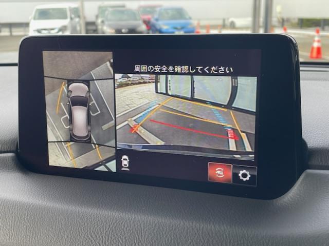 車庫入れ時の強い味方！360°モニター付きです。側方も前方も、もちろん後方も確認できて便利です。