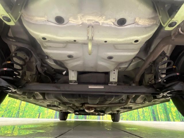 下回りがきれいなうちに、防錆加工の施工がオススメ。降雪地域はもちろん、沿岸部にお住いの方や、趣味でマリン・ウィンタースポーツをされる方にご好評いただいております。