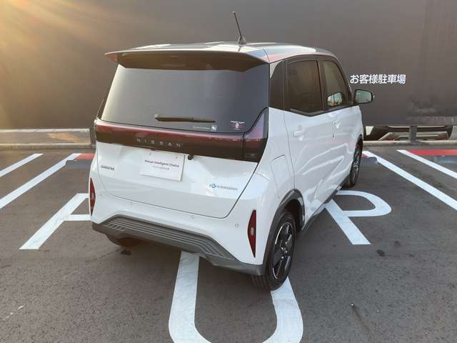 この度は弊社在庫車両をご覧頂き、誠にありがとうございます。「安心・信頼・満足」をお届けするNISSAN　U-CARS愛知日産春日井センターです。