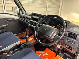 ディアスですので、エアコン・パワーステアリング・パワーウインドウが装備されております。