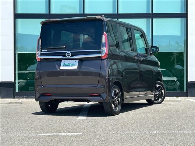 【右斜後】ガリバーの保証は、走行距離が無制限！電球や消耗品、ナビ等の社外品も保証対象。末永いカーライフに対応する充実した保証内容（保証期間によって保証内容は変わります。)