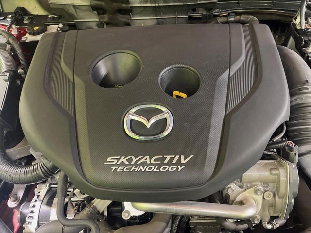 親切・丁寧な専門メカニックスタッフが応対！・車検・点検整備・事故等の修理などアフターサービスも安心。お車のカスタマイズもネクステージのサービススタッフまでご相談ください！