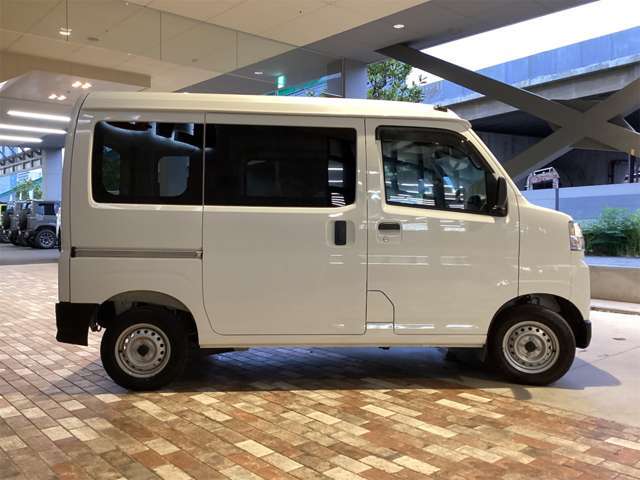 ☆衝突軽減ブレーキ付きのお車も多数ご用意しております☆お車も詳しい内容は営業スタッフにご相談下さいませ♪