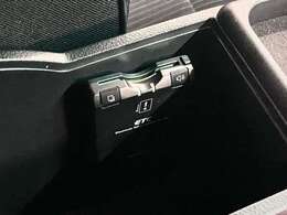 公的機関「（財）日本自動車査定協会」の基準を採用。日本オートオークション協議会「走行距離管理システム」で距離に不正が無いかもチェック済みです。