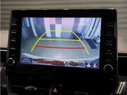 【バックカメラ】後退時も安心。リバース連動で画面が切り替わるのでとっても便利。